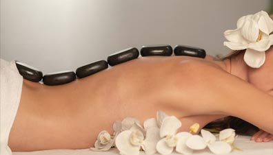 massage pierres chaudes
